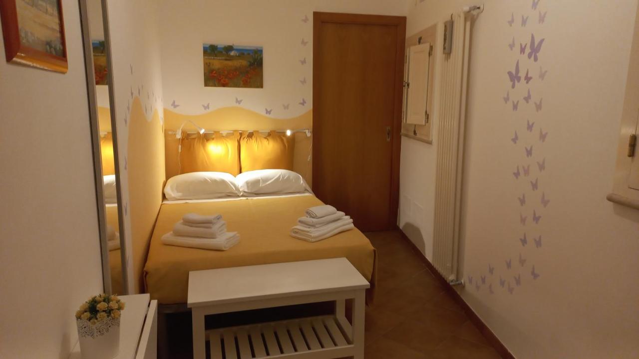Bed and Breakfast Villino Tronchetto Bianco Мола-ді-Барі Екстер'єр фото