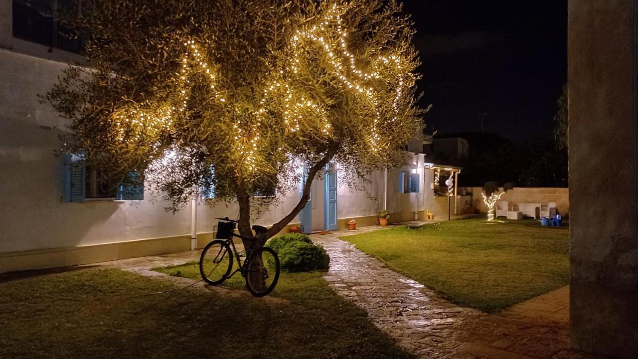 Bed and Breakfast Villino Tronchetto Bianco Мола-ді-Барі Екстер'єр фото
