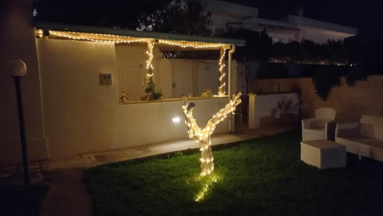 Bed and Breakfast Villino Tronchetto Bianco Мола-ді-Барі Екстер'єр фото